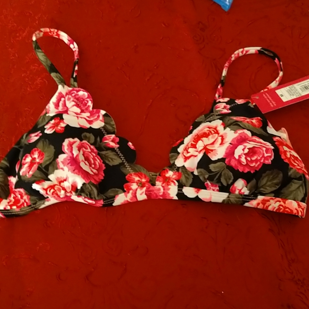 Bikini top